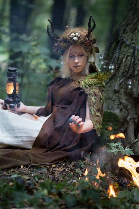 Unlocking the Power Within: Exploring the Spirituality of Druid Witch Cosplay